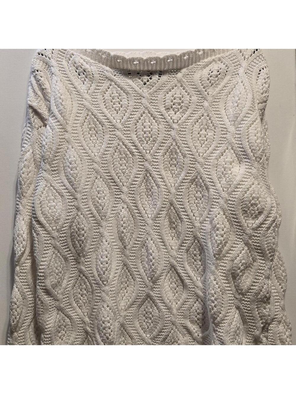 Vintage Cape Isle Knitters White Cable Knit Sweater - Like New